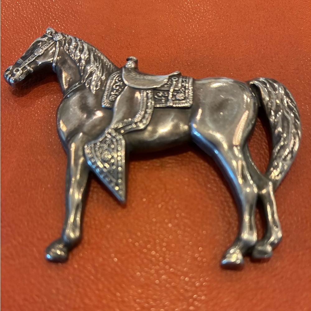 Vintage Equestrian Western Horse Pin w/ Detail & Engraving